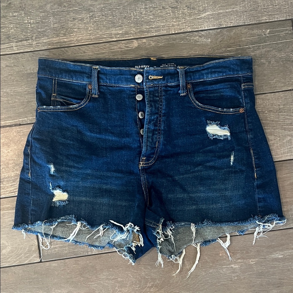 Old Navy Sky Hi A-Line Distressed Jean Shorts